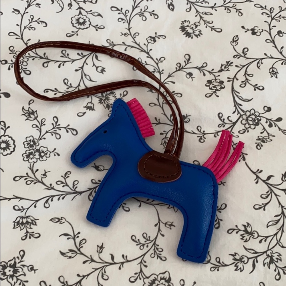 Royal blue and magenta Horse charm